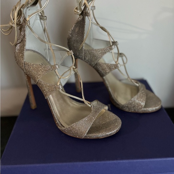 Stuart Weitzman legwrap mettalic sandal - Picture 2 of 5
